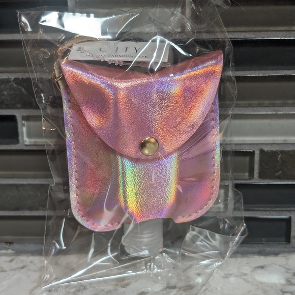 Pink w/ White Sequin Heart Hand Sanitizer Keychain - Picture 2 of 2